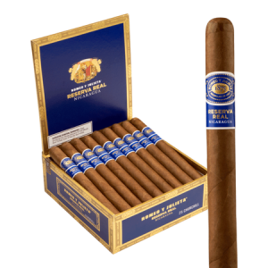 Romeo Y Julieta Reserva Real Nicaragua Churchill